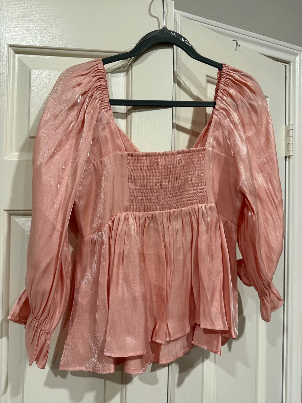 entro Shimmery Blush Pink V-Neck Peasant Tunic - Picture 9 of 9